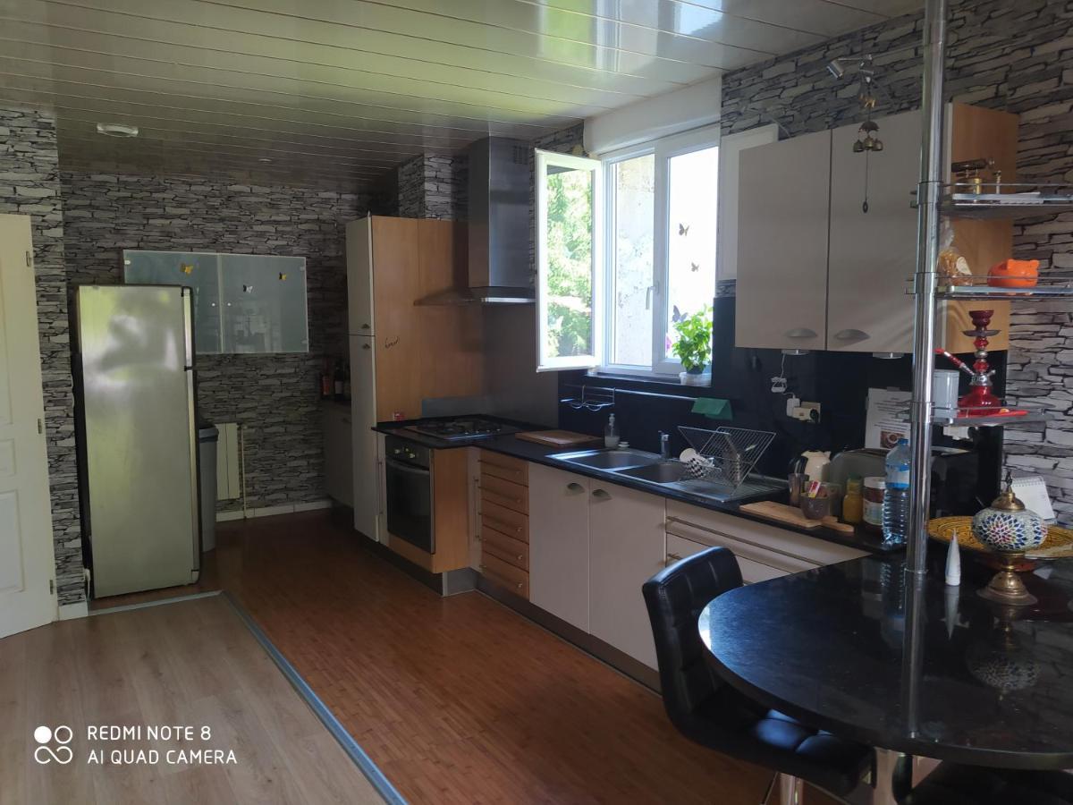 Loft Apartment Chaligny Bagian luar foto