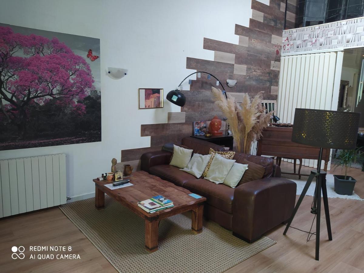Loft Apartment Chaligny Bagian luar foto